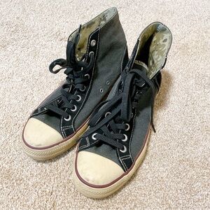 Old Navy High-Top Sneakers (Camo Lining) - No Box Size 9